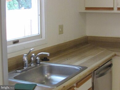 9224 Wilbur Ct, Columbia, MD 21046 - photo 6