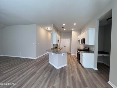 304 Tall Meadows Ln, Lafayette, LA 70506 - photo 4