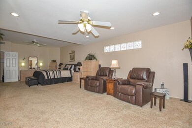 Master Bedroom Suite2