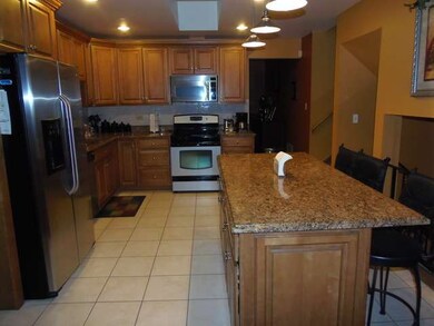 17737 Cypress Ave, Country Club Hills, IL 60478 - photo 4