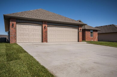 1923 N Seabrook Dr unit Lot 65, Nixa, MO 65714 - photo 3