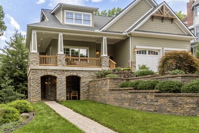 1025 Urlin Ave 070-1