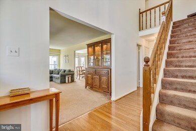 10 Burnt Woods Ct, Germantown, MD 20874 - photo 6