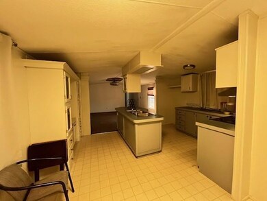 306 Pisces Dr, Granbury, TX 76049 - photo 6