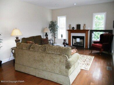 111 Clouds Blvd, Hazle Township, PA 18201 - photo 7