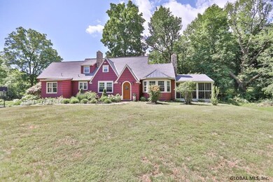 11 Middle Hill Rd, Troy, NY 12180 - photo 2