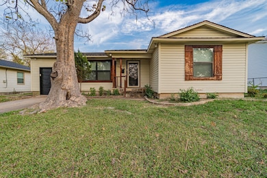 128 Brunswick Ln, Mesquite, TX 75149 - photo 2