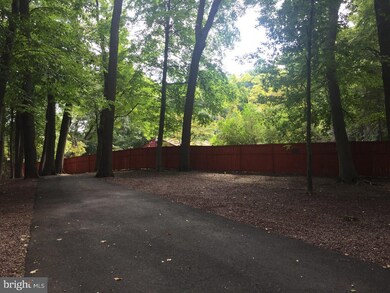 2802 Furlong Rd, Doylestown, PA 18902 - photo 2