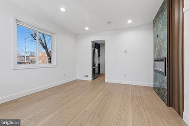 3400 Webster St, Brentwood, MD 20722 - photo 7