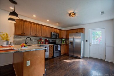 1791 Elmview Dr, New Albany, IN 47150 - photo 2