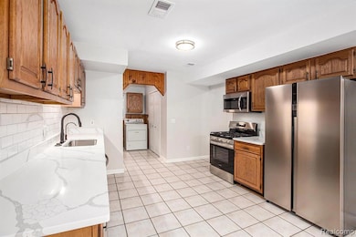 404 N Sybald St, Westland, MI 48185 - photo 6