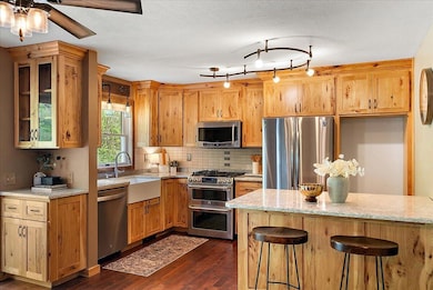 29-1710 215th ave-29