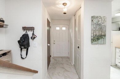 2954 Mossy Brink Ct unit 40, Maineville, OH 45039 - photo 4