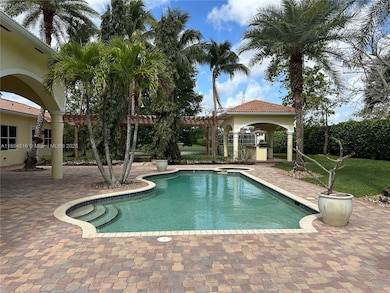 2273 Phoenix Ave, Davie, FL 33324 - photo 3