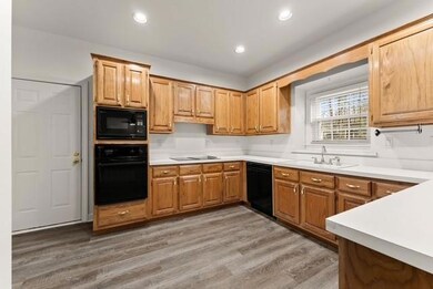 2315 Prosperity Way unit 2, Suwanee, GA 30024 - photo 4