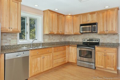 82 Sevoian Dr, Methuen, MA 01844 - photo 3