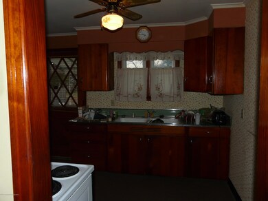 613 Boise St, Moosic, PA 18507 - photo 4