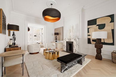 127 W 11th St, New York, NY 10011 - photo 3