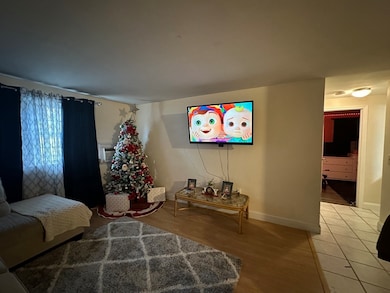 232 Low St unit 7, Newburyport, MA 01950 - photo 2