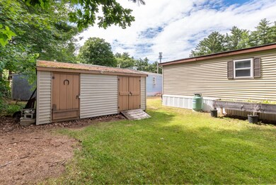 391 Wadleigh Falls Rd unit 4, Newmarket, NH 03857 - photo 7