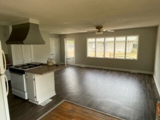 1047 Fairfield Pike, Shelbyville, TN 37160 - photo 5