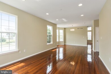 101 Cypress Ct, Woodbury, NJ 08096 - photo 2