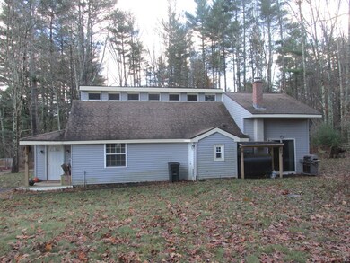294 Howe St, East Brookfield, MA 01515 - photo 3