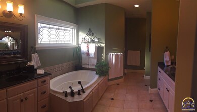 6315 SW 44th Ct, Topeka, KS 66610 - photo 7