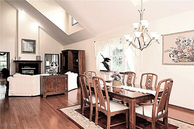 527 Cheswyck Ct, Copley, OH 44321 - photo 3