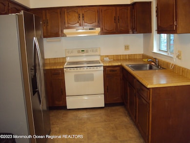 15 Deerfield Dr unit B, Whiting, NJ 08759 - photo 4