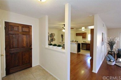 ENTRY WAY, OPEN FLOOR PLAN.