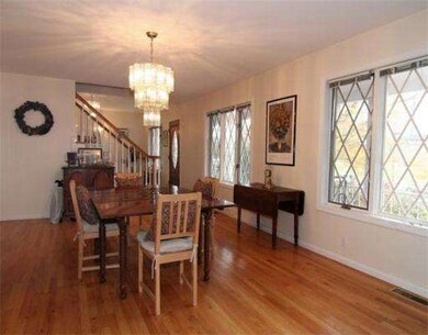 91 Farm St, Wakefield, MA 01880 - photo 7