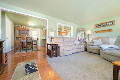 126 Holly Lane-1