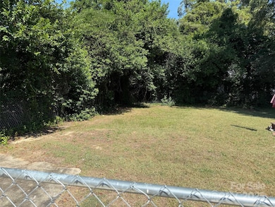 202 N Ingram St, Kershaw, SC 29067 - photo 6