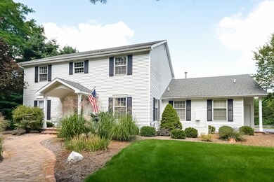 002-Front_View-4710938-medium