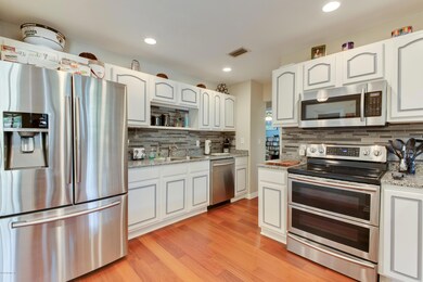 2804 Elisa Dr E, Jacksonville, FL 32216 - photo 3