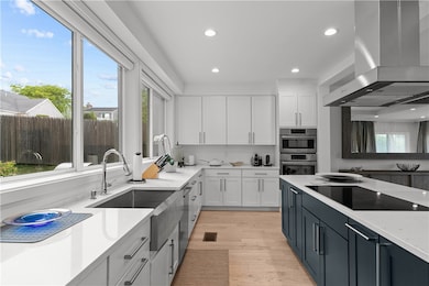 27 Weatherly Ave, Newport, RI 02840 - photo 4