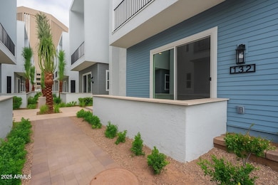 127 W Holcomb Ln, Phoenix, AZ 85003 - photo 3