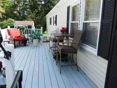 805 Forest Park, Middletown, RI 02842 - photo 3