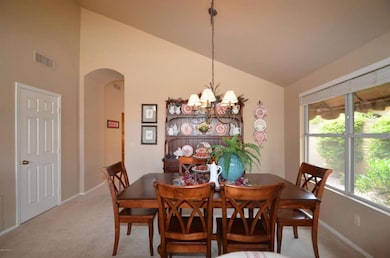 3431 W Golden Ln, Chandler, AZ 85226 - photo 5