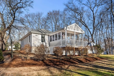 28 Van Norden Rd, Woburn, MA 01801 - photo 6