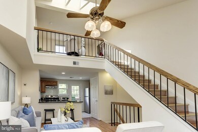 4378 Pembrook Village Dr unit 80, Alexandria, VA 22309 - photo 2