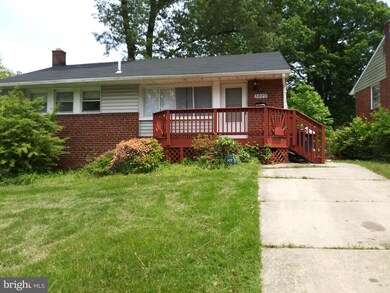 5929 89th Ave, New Carrollton, MD 20784 - photo 2