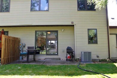 468 Waterman Ct, Oregon, WI 53575 - photo 2