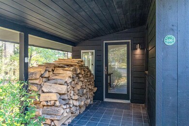 636 Upper Hollow Rd, Stowe, VT 05672 - photo 4