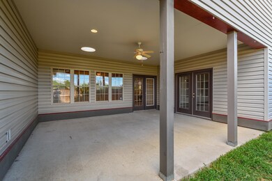 102 Corcoran Dr ext-9