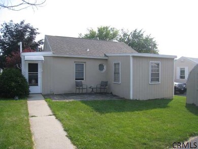 24 Wisconsin Ave, Rensselaer, NY 12144 - photo 3