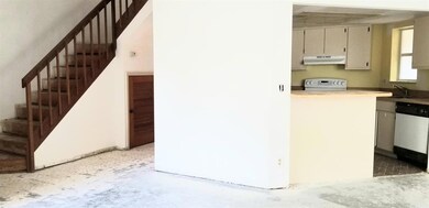 Living/Kitchen