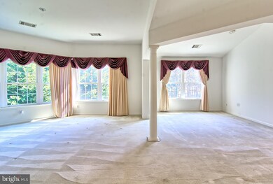 9264 Howard Square Dr unit 9264, Pikesville, MD 21208 - photo 5