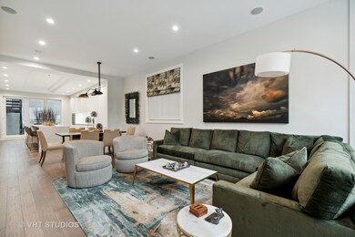 1447 W Blackhawk St unit 1, Chicago, IL 60642 - photo 2